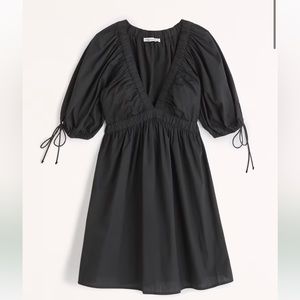 Medium Tall - Black Poplin Puff Sleeve V-neck Babydoll Mini Dress